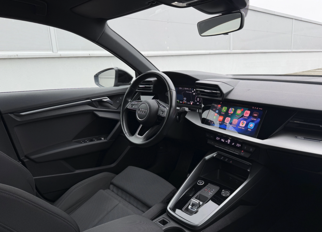 Audi A3 30 TFSI S tronic Sport